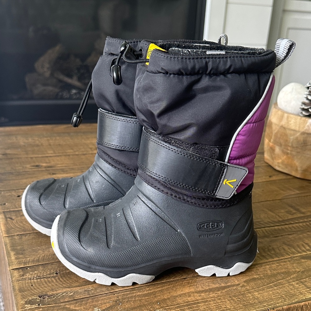 Keen Black and Purple Waterproof Boots